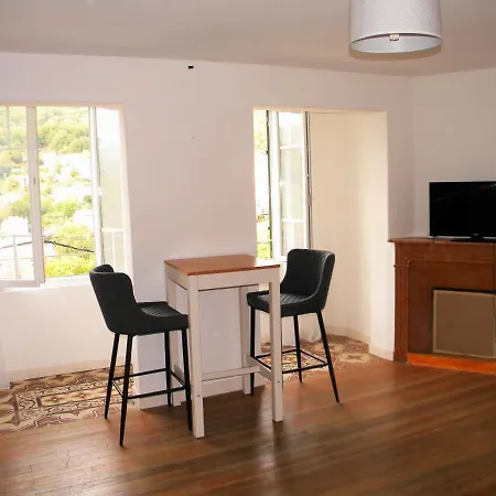 Apartament Entre Mer Et Montagne *